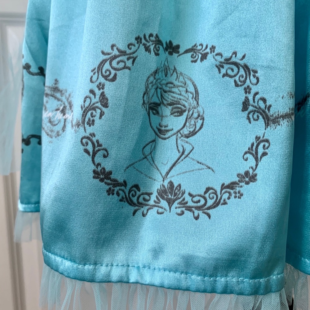Hot Topic Frozen Elsa Skirt